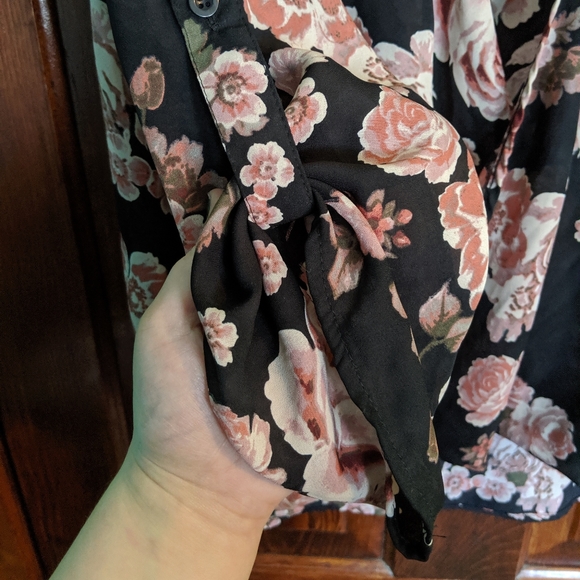 Rue 21 floral top - Picture 4 of 4